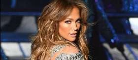Jennifer Lopez interpretará a una stripper en una nueva película titulada Hustlers