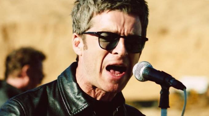 Noel Gallagher anuncia nuevo EP Black Star Dancing