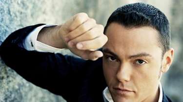 1980 Nace Tiziano Ferro